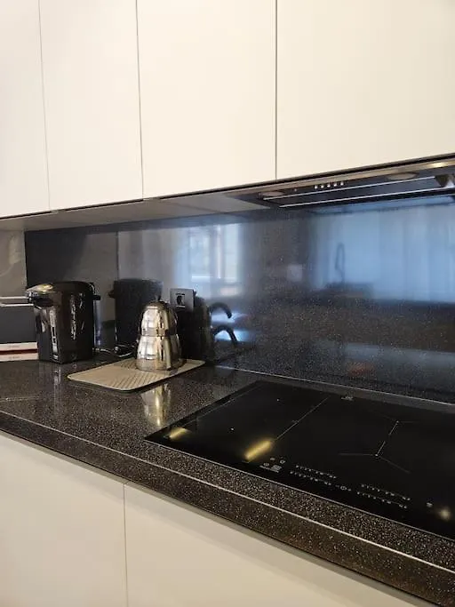 아파트 Stylish White City Residence 바쿠